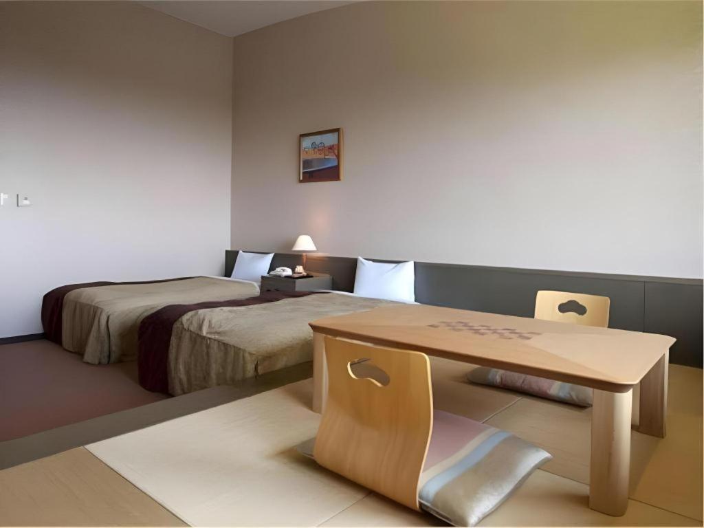 Izumigo Kiyosato Kogen Hotel Hokuto (Yamanashi) Exterior foto